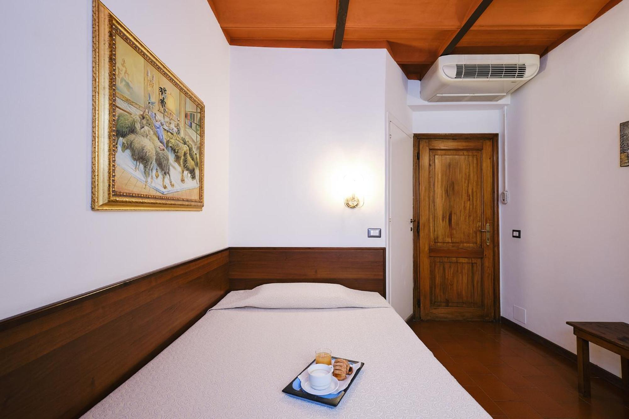 Albergo Della Posta Браччано Екстер'єр фото